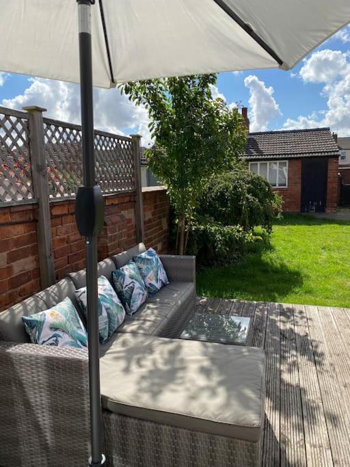 Spacious Victorian Townhouse With Cathedral Views Lincoln Eksteriør bilde